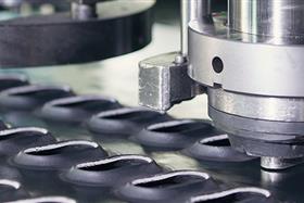Metallbau- und Blechtechnik  Praktische Vorbereitung zur  Lehrabschlussprüfung  